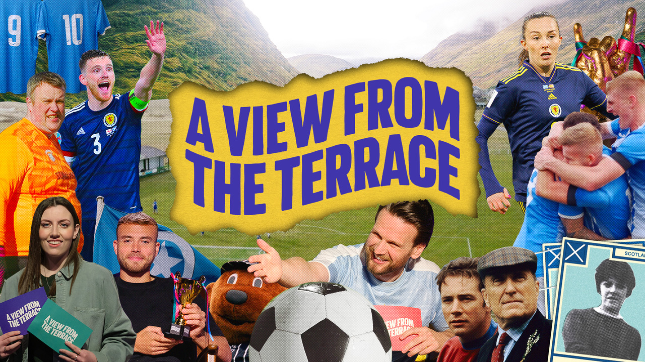 PIONEERING, TOPICAL TV SHOW PRESENTED BY FOOTBALL FANS.